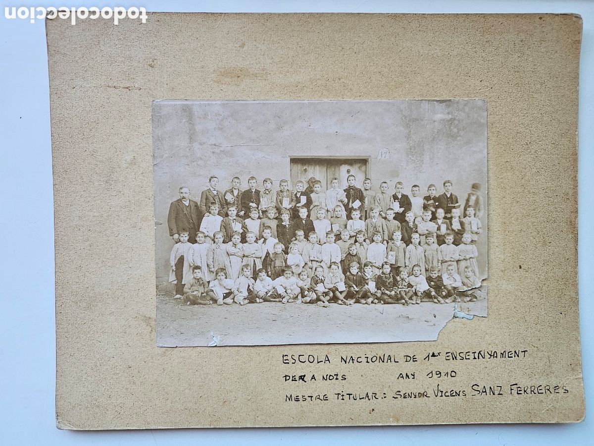 Postales: Magn&iacute;fica fotograf&iacute;a Escola Nacional 1er ensenyament Vicens Sanz Ferreres. Benassal Maestrat ? 1910
