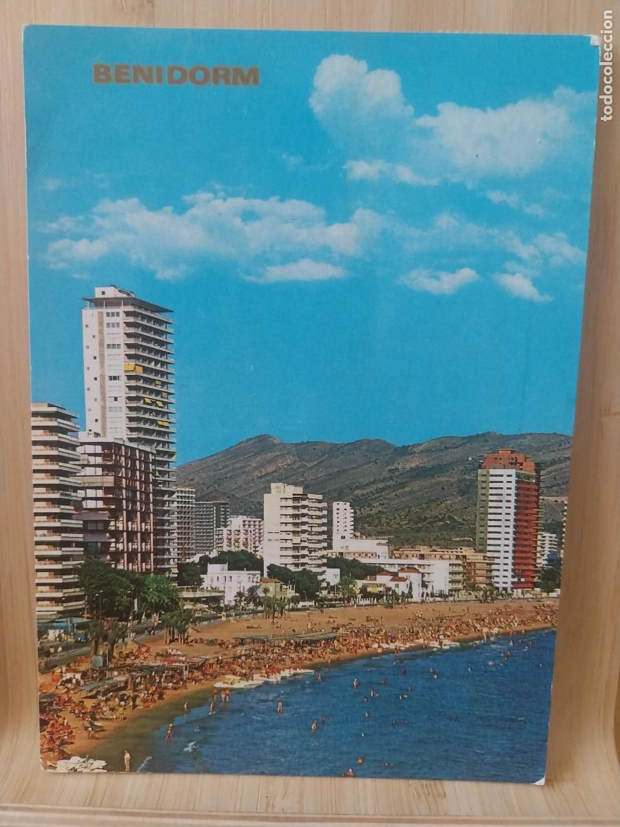 Postales: BENIDORM ED RUECK 732 CIRCULADA A&Ntilde;OS 70 PLAYA MUY ANIMADA