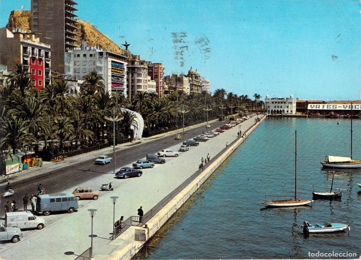 Postales: Postal Explanada de Espa&ntilde;a en Alicante con el Puerto y Palmeras