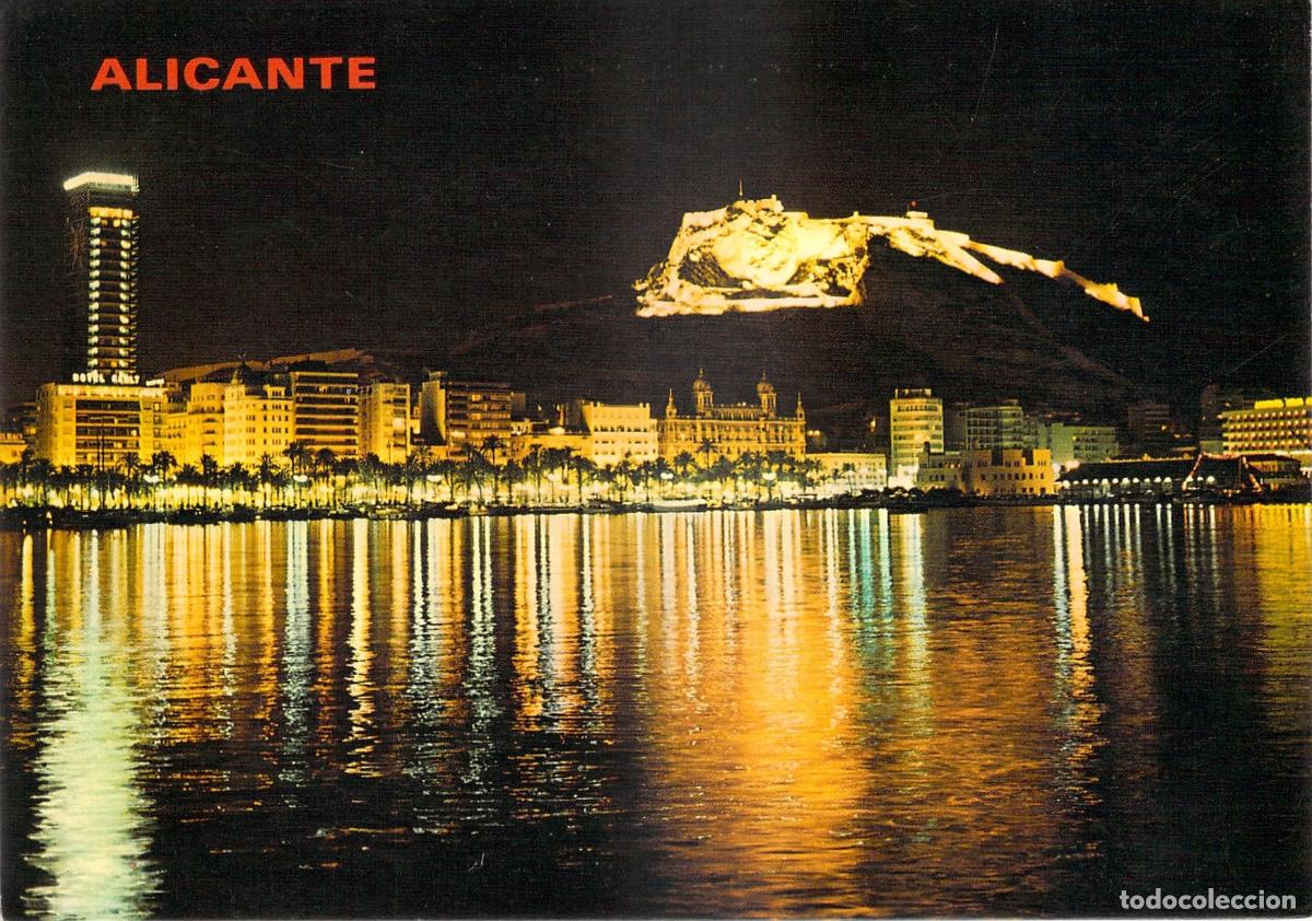 Postales: Postal de Alicante: Vista Nocturna del Puerto y Castillo