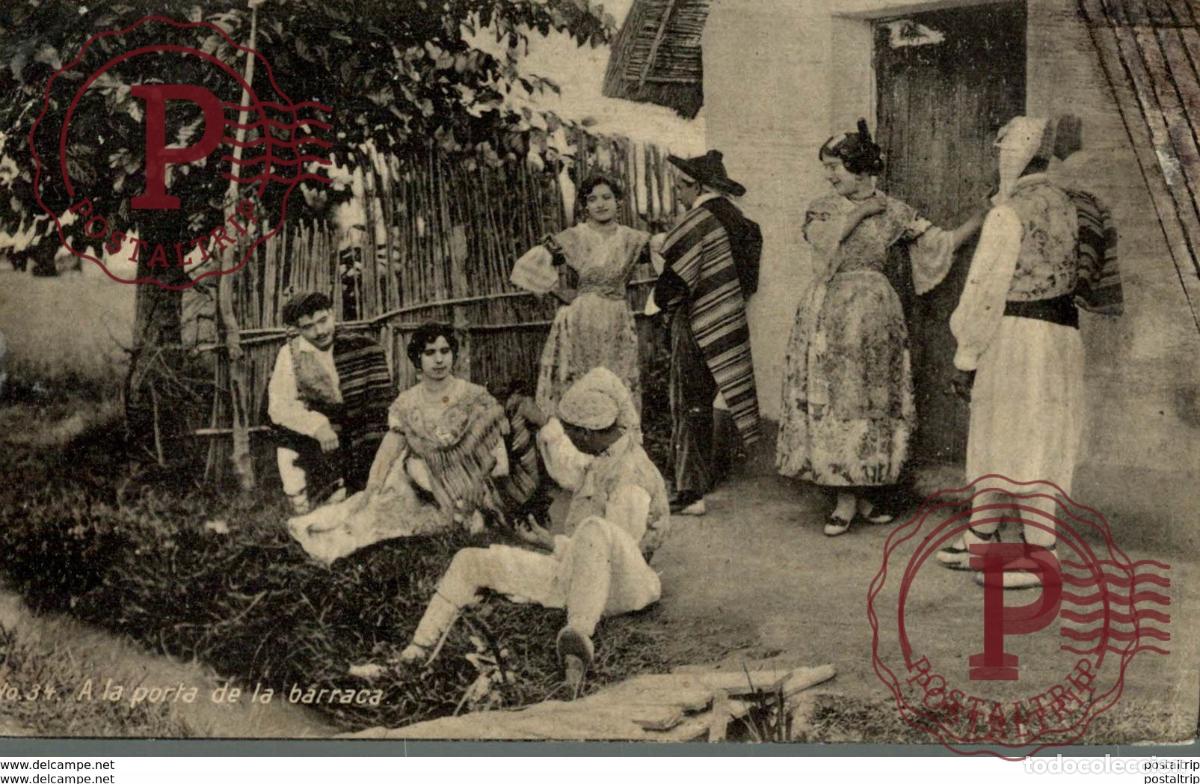 Postales: A LA PORTA DE LA BARRACA - Foto 1