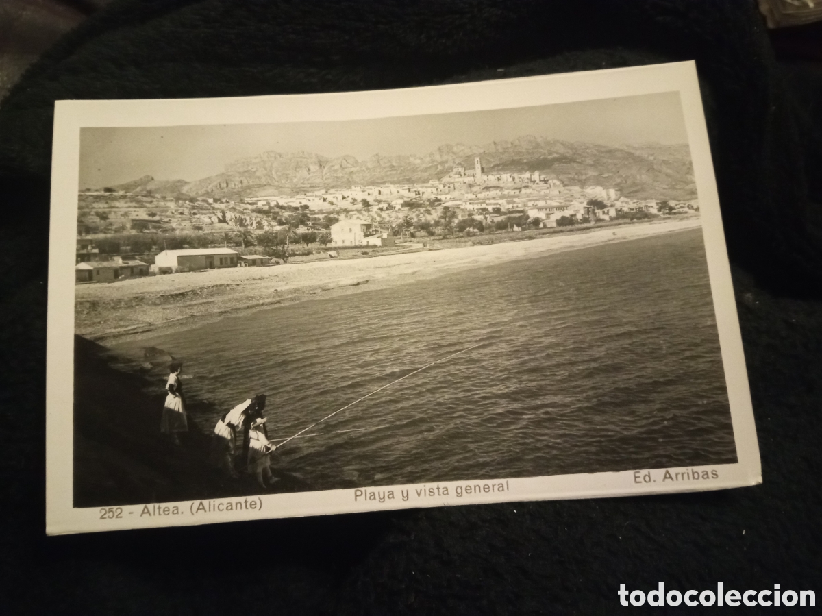 Postales: Antigua postal fotogr&aacute;fica, Altea(Alicante) Playa y vista general, Ediciones Arribas
