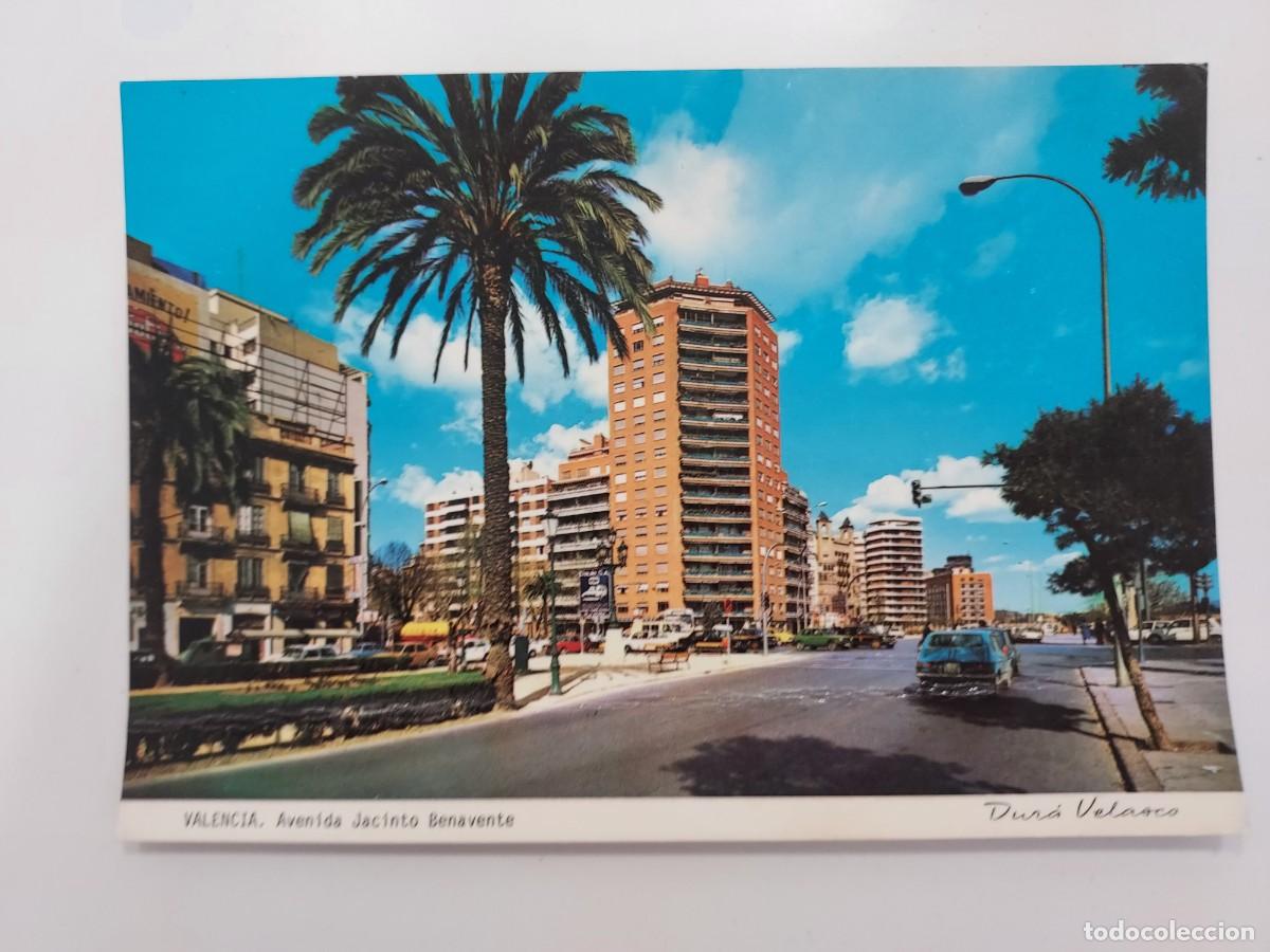 Postales: POSTAL VALENCIA AVENIDA JACINTO BENAVENTE. 1979. ESCRITA. DURA 825. Doblez
