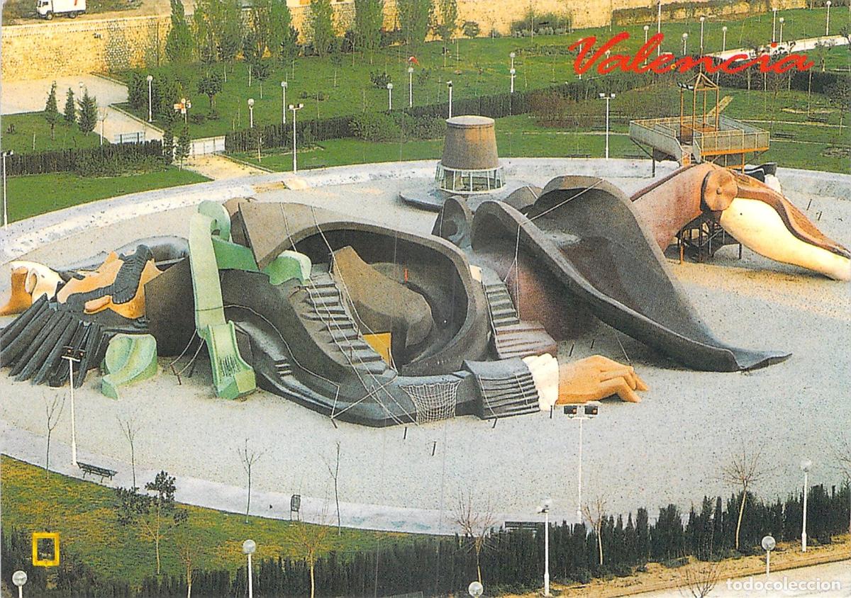 Postales: Postal de Valencia: Jard&iacute;n de Gulliver en el Antiguo Cauce del Turia