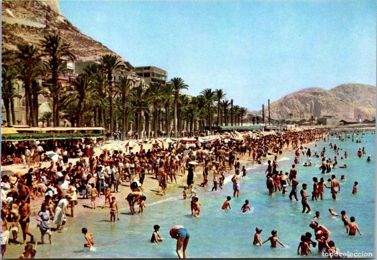 Postkarten: Alicante - Playa del Postiguet - Juquemo 13 - 151x104mm - Edificio en Construcci&oacute;n