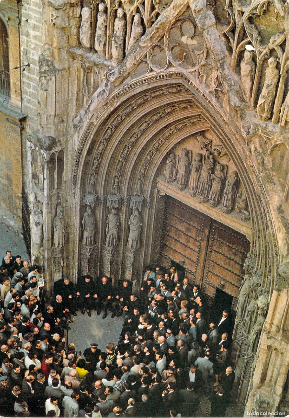 Postales: Postal del Tribunal de las Aguas en la Catedral de Valencia
