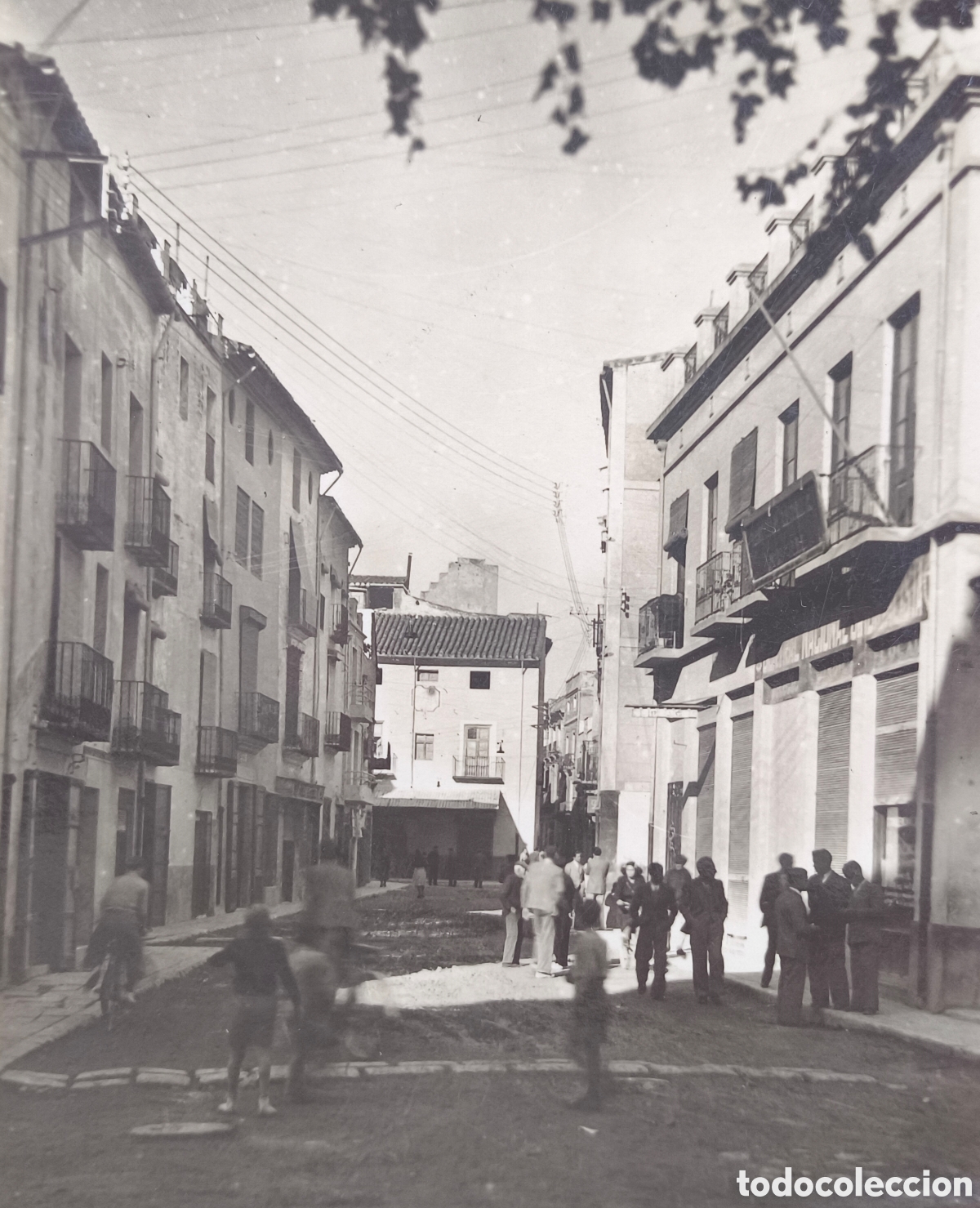 Postales: BENICARL&Oacute; CALLE GENERAL ARANDA POSTAL FOTOGR&Aacute;FICA ED. LA COMERCIAL CASTELL&Oacute; CASTELL&Oacute;N C. 1945