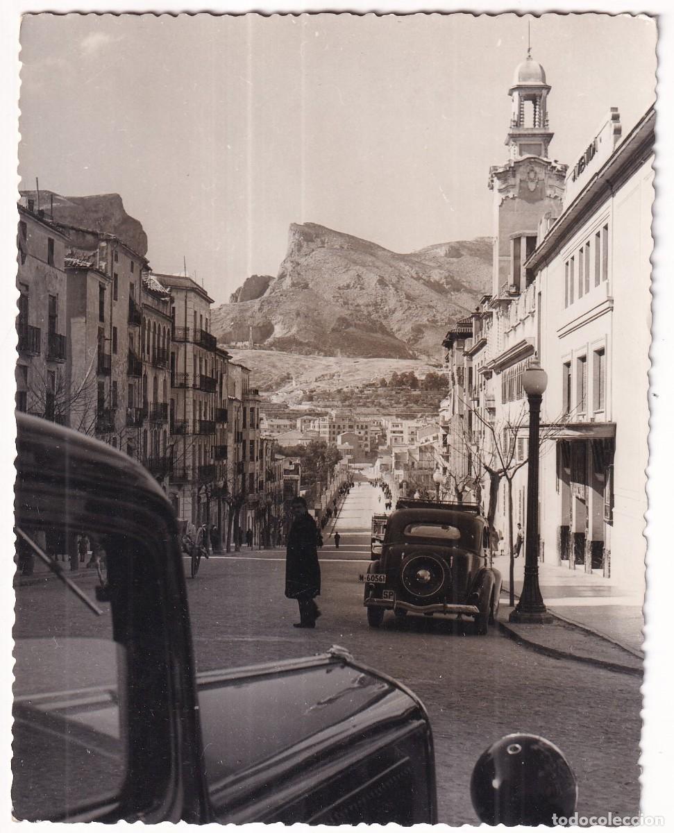 Postales: ALCOY-CALLE SANTO TOMAS-COCHE-12-HNOS&middot;GALIANA SIN CIRCULAR FORMATO GRANDE