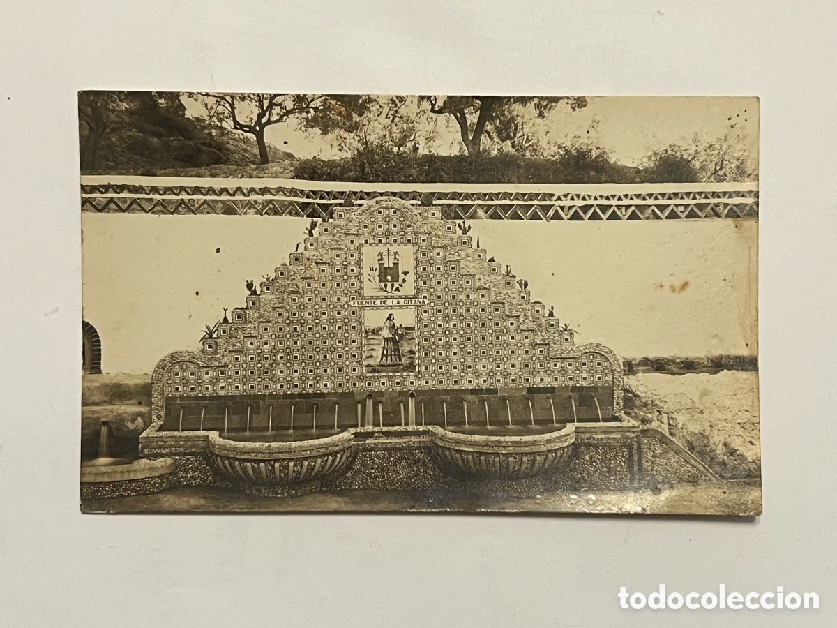 Cartoline: CHELVA (Valencia) Postal antigua. Fuente de la Gitana.. M. Randez, fot&oacute;grafo (h.1930?) S/C
