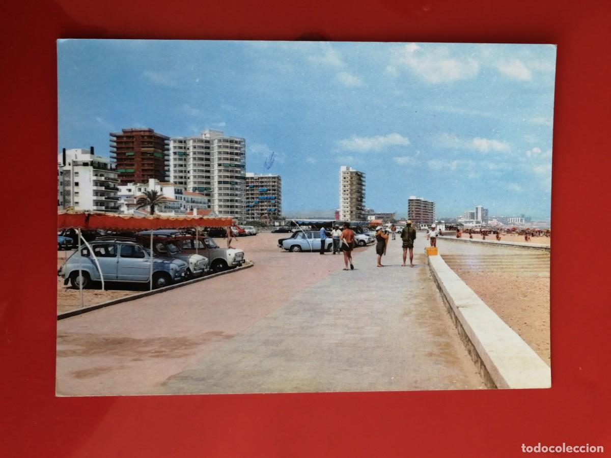 Postales: POSTAL 18506 MAT.1971-ARRIBAS 225 PLAYA DE SAN JUAN ALACANT -COCHE SEAT 600