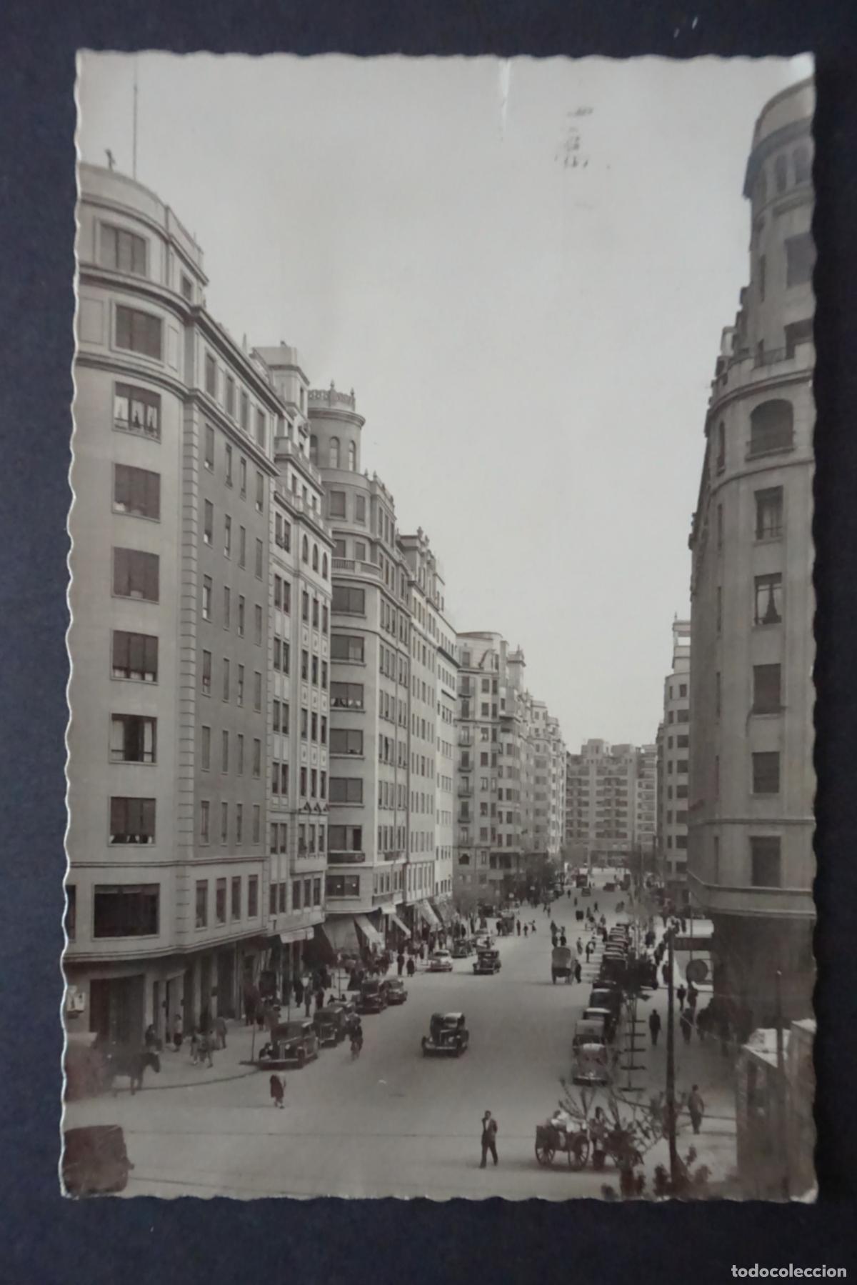 Postales: Valencia, Avenida del Oeste, postal circulada con sello y matasellos, a&ntilde;os 50