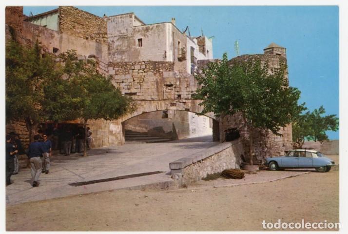 Postales: em04589 pe&ntilde;iscola entrada a la poblacion 1962 cyp n&ordm;6303 sc citroen ds