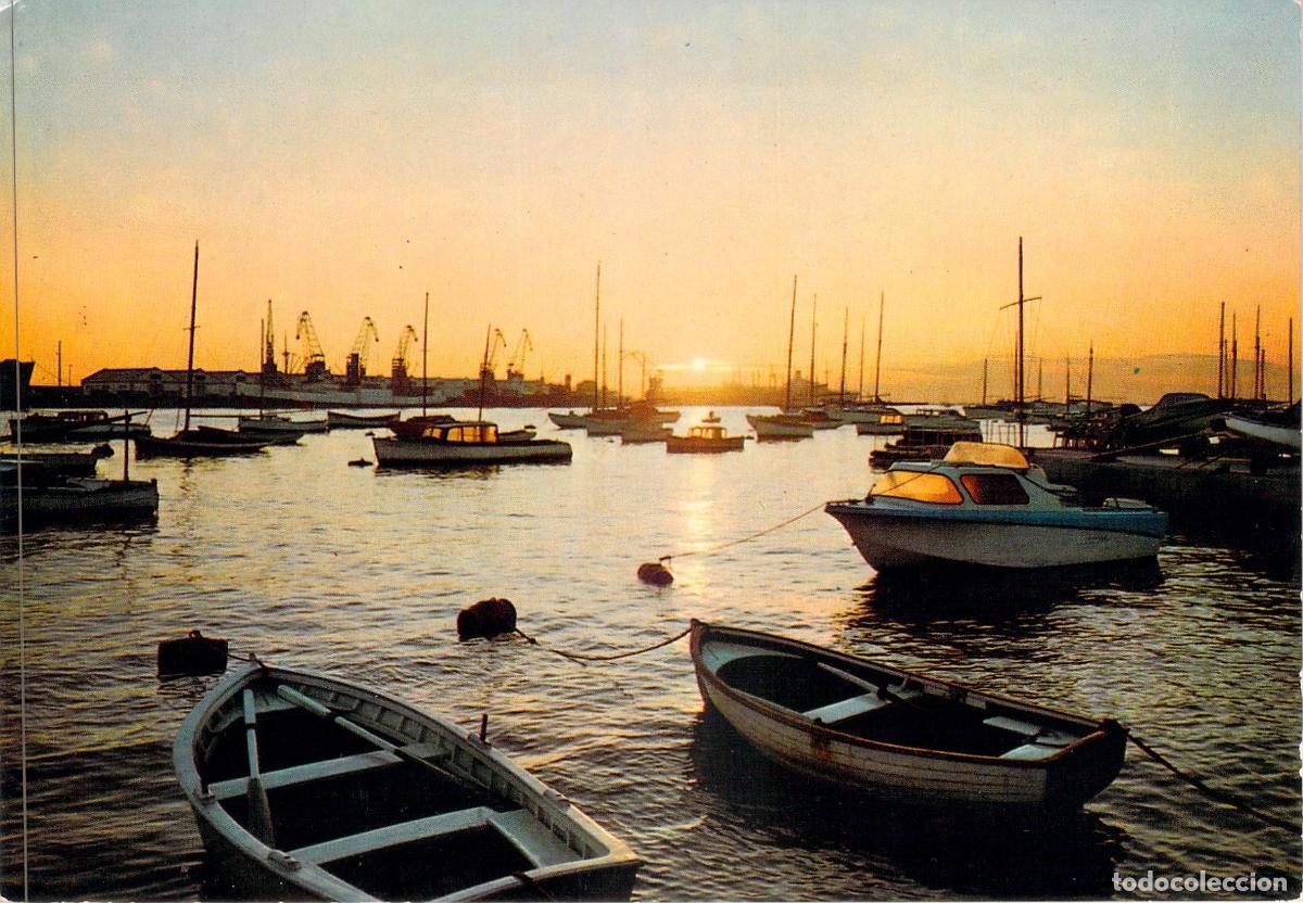 Postales: Postal Embarcadero Club N&aacute;utico de Valencia al Amanecer