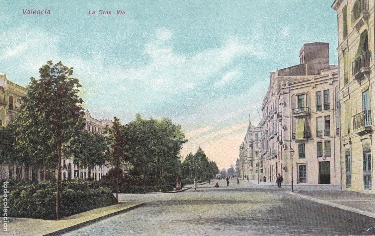 Postales: Valencia La Gran V&iacute;a. . Edici&oacute;n F. C. Valencia. n&ordm; 21. Sin circular.