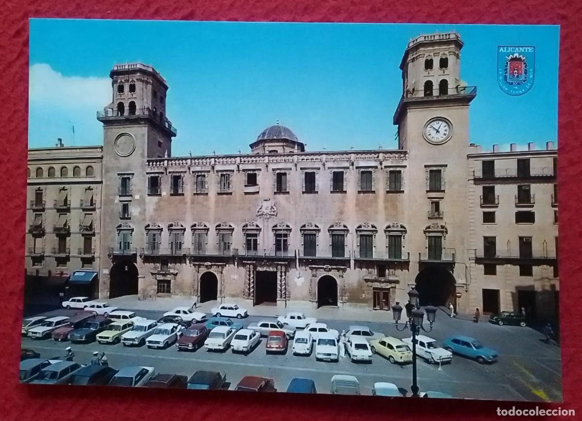 Postales: POSTAL POST CARD ALICANTE PASEO CONDE DE VALLELLANO Y CLUB N&Aacute;UTICO..SPAIN ESPAGNE..COCHES DE &Eacute;POCA..