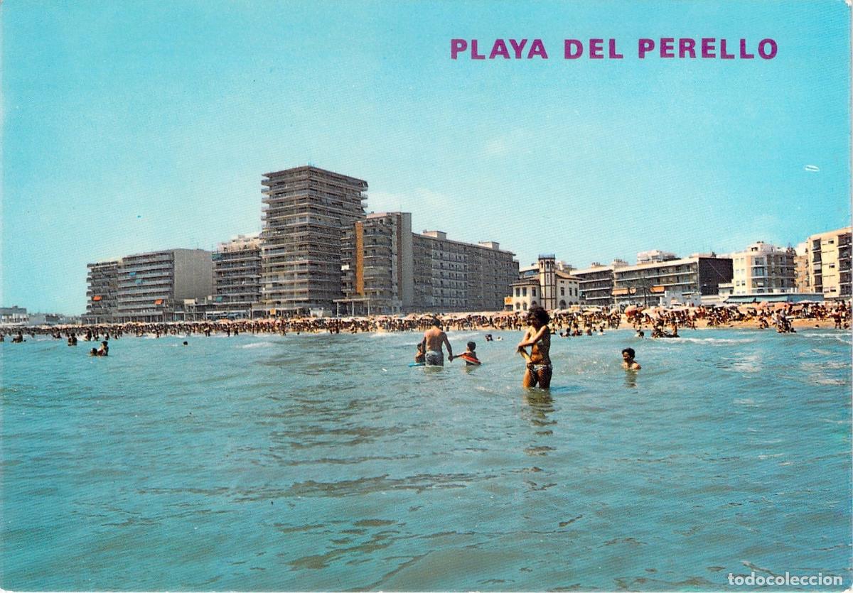 Postales: Postal de la Playa del Perell&oacute; en Valencia con Ba&ntilde;istas