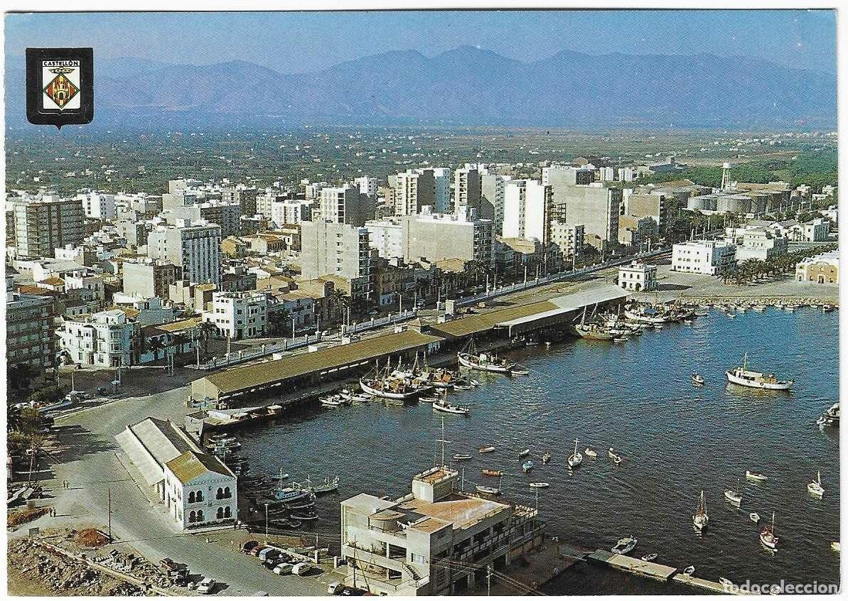 Postales: Castell&oacute;n - Grao. Vista a&eacute;rea del Puerto. Escudo de Oro
