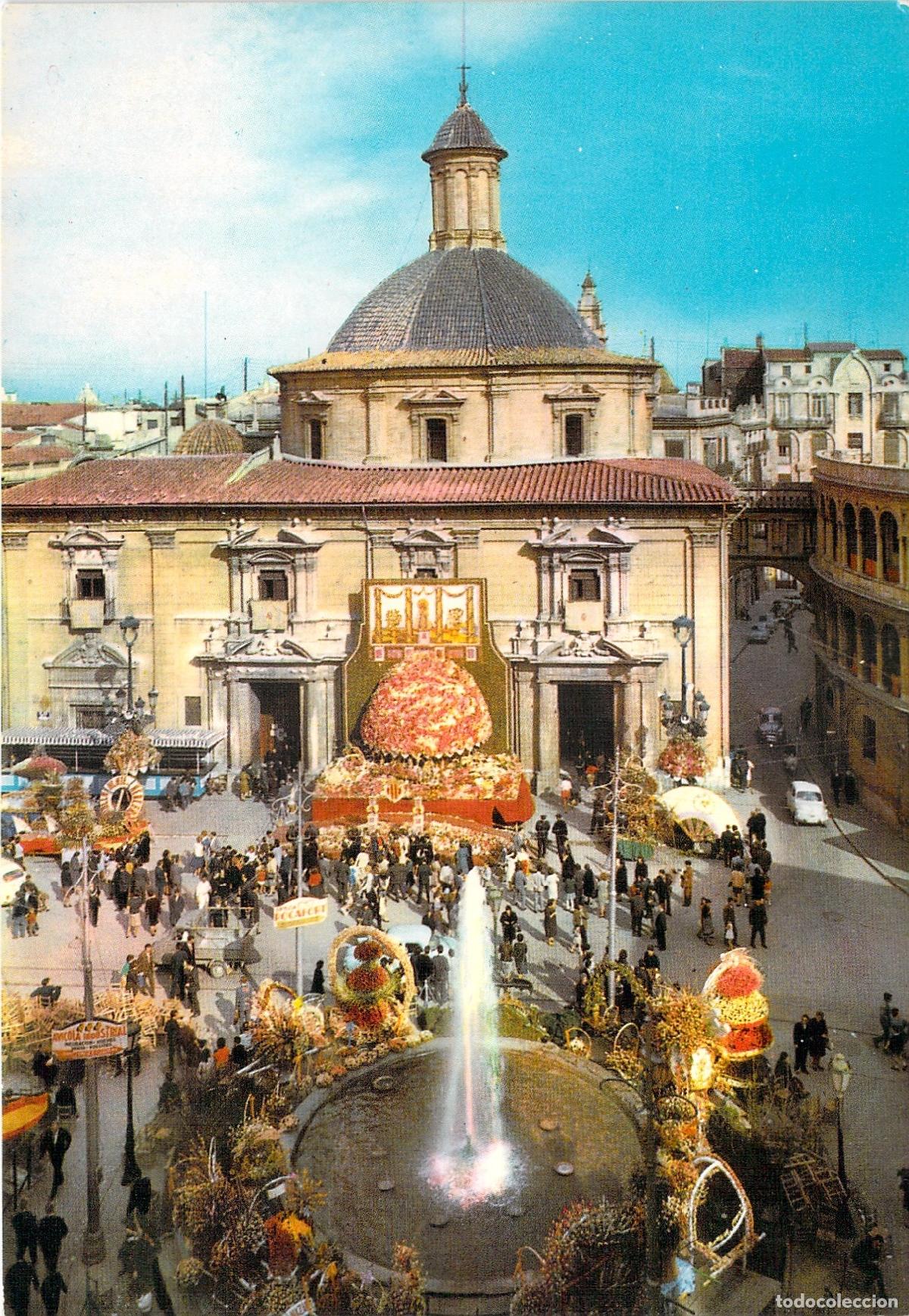 Postales: Postal Plaza de la Virgen en Fallas, Valencia, Ofrenda de Flores