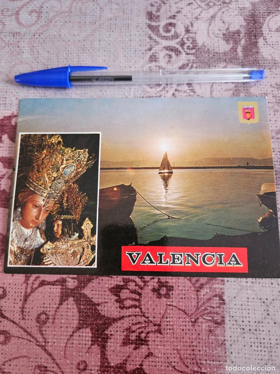 Postales: Tarjeta Postal Tur&iacute;stica De Valencia Con Imagen de La Virgen De Los Desamparados Y Albufera.