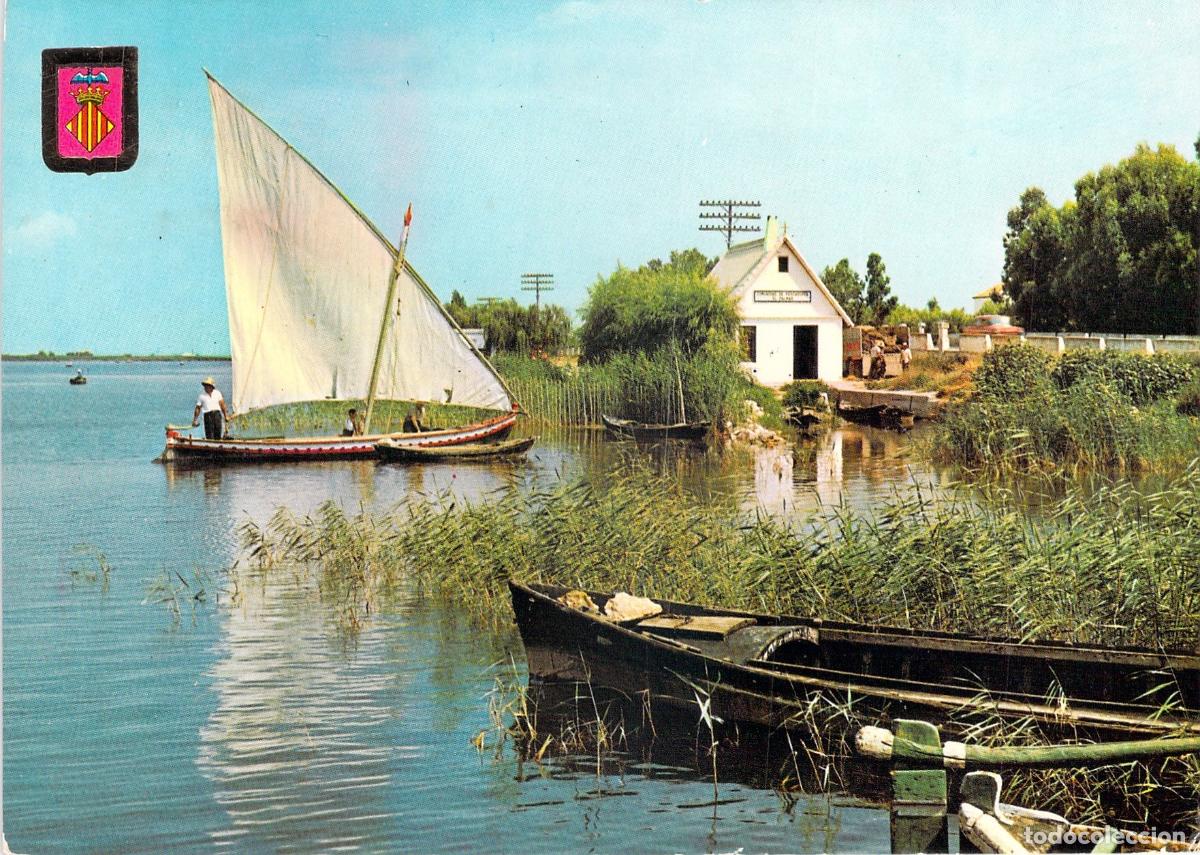 Postales: Postal de la Albufera de Valencia con Barca de Vela Latina