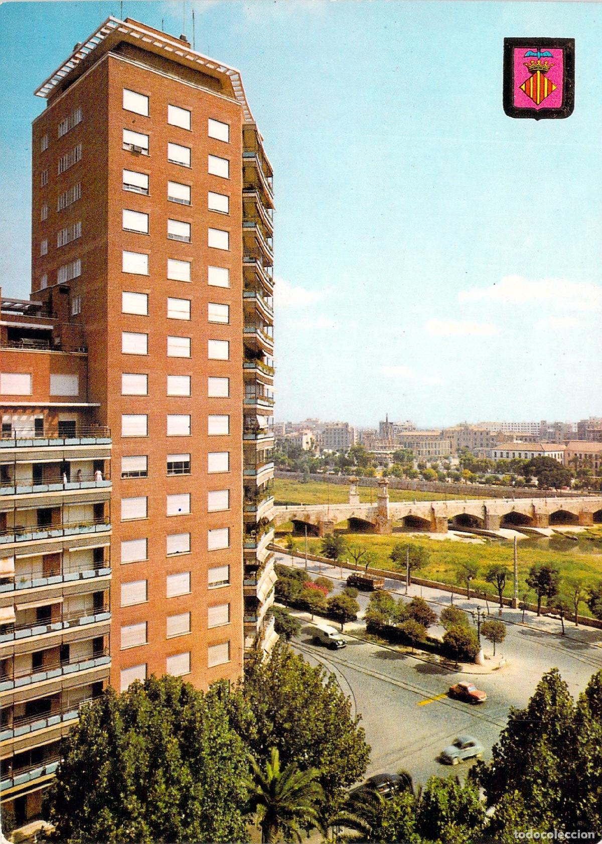 Postales: Postal de la Torre de Valencia y Vistas Urbanas