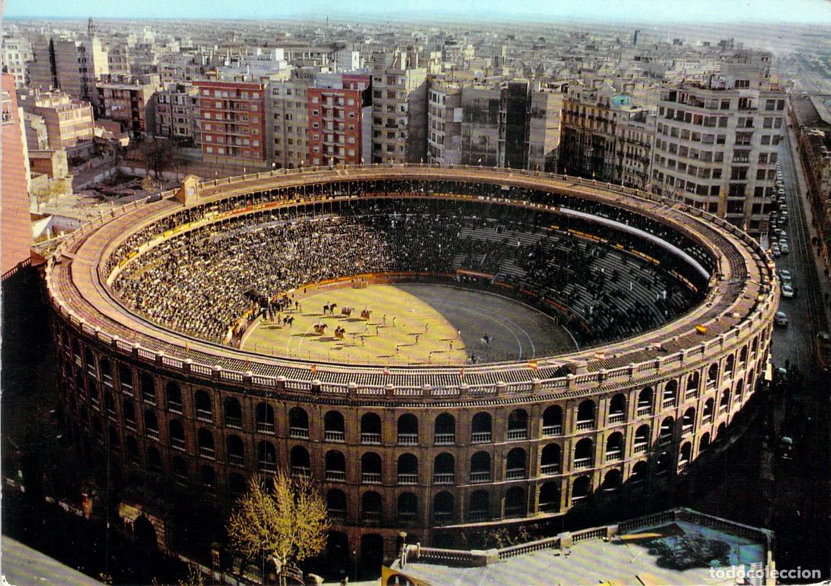 Postales: Postal de la Plaza de Toros de Valencia, vista a&eacute;rea