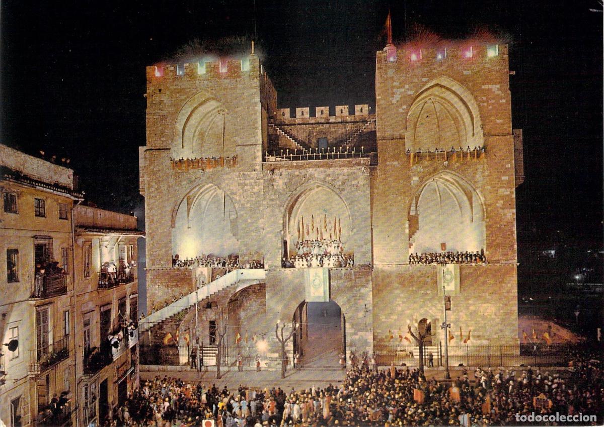 Postales: Postal de las Torres de Serranos en Valencia, Vista Nocturna