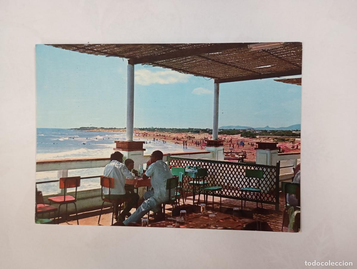 Cartes Postales: POSTAL DE ALCOCEBER. MERENDERO Y PLAYA. TDKP29P
