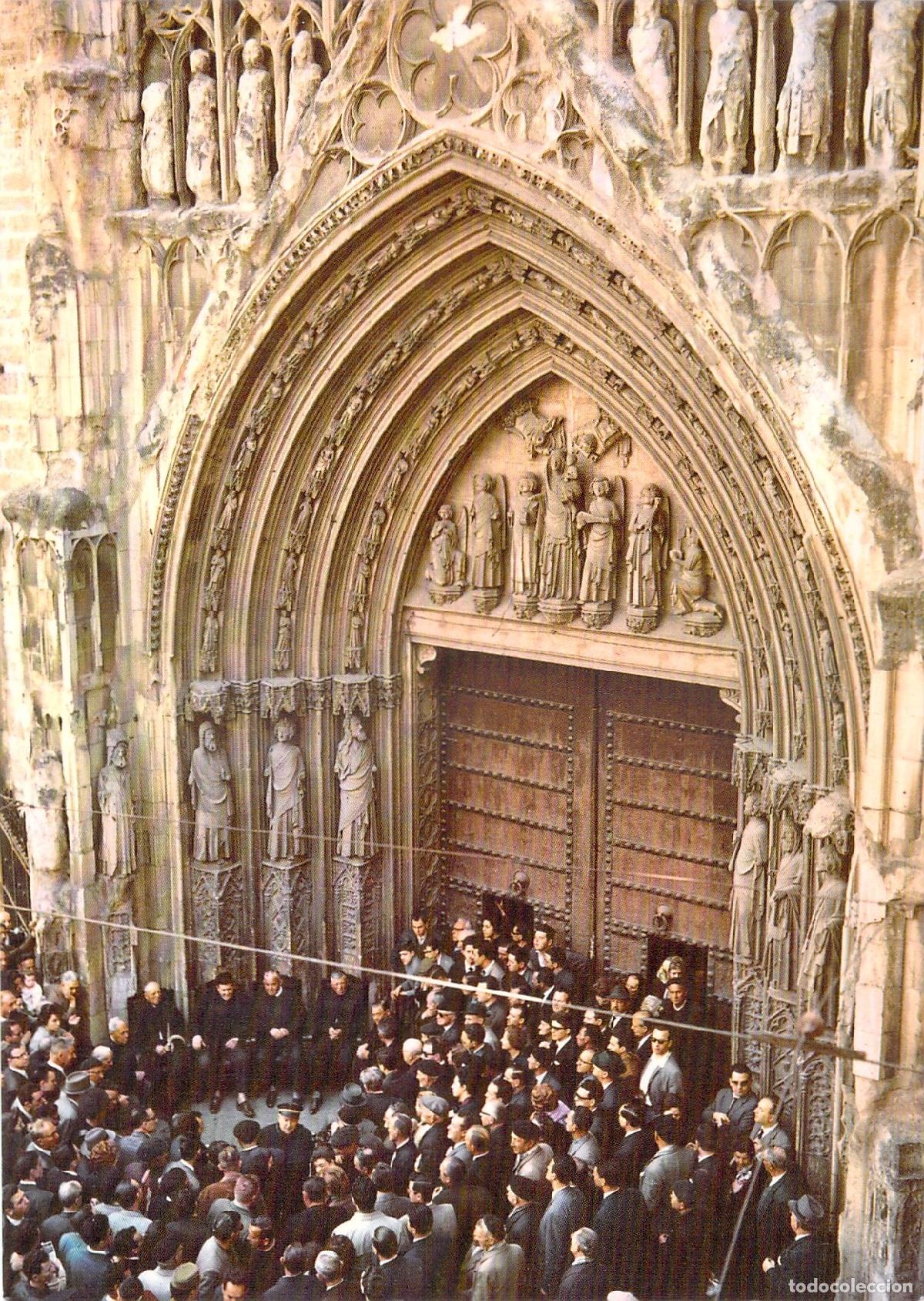 Postales: Postal Valencia Tribunal de las Aguas Puerta de los Ap&oacute;stoles