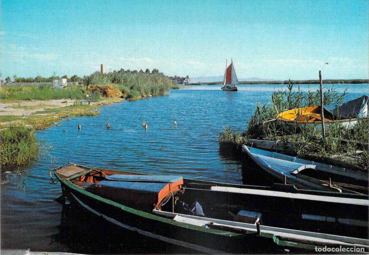 Postales: Postal de Valencia - Canal de la Albufera con Barcas