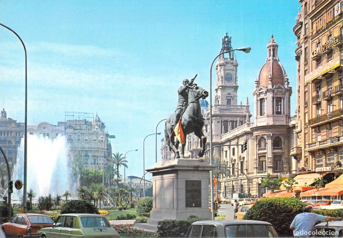 Postales: Postal de Valencia - Plaza del Caudillo con Estatua Ecuestre