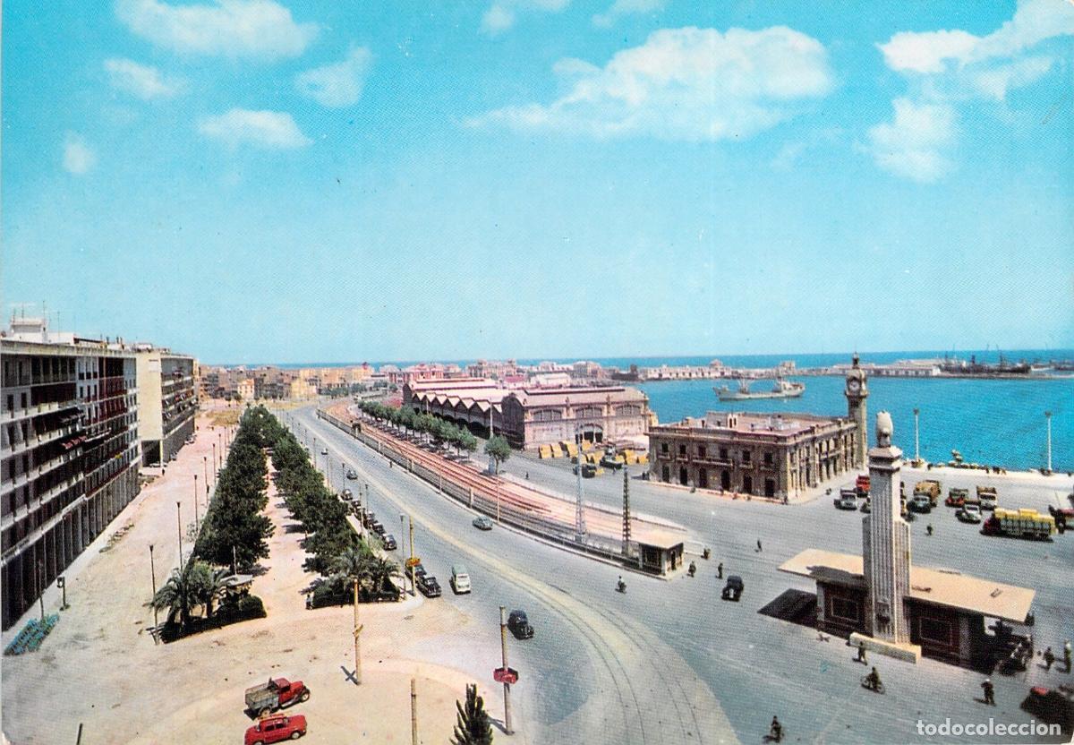 Postales: Postal de la Vista General del Puerto de Valencia