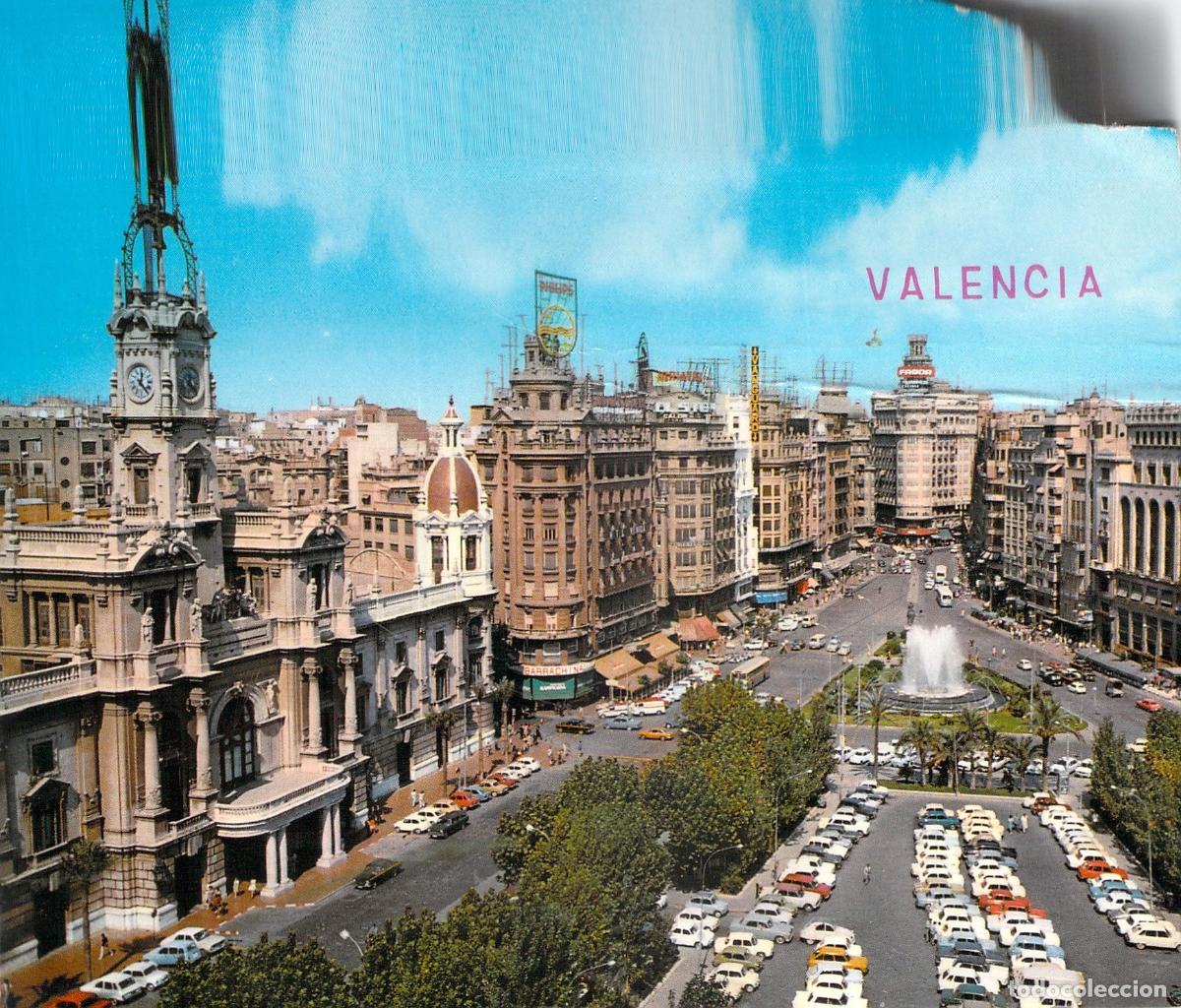 Postales: Postal de Valencia, Plaza del Caudillo con Vista del Ayuntamiento