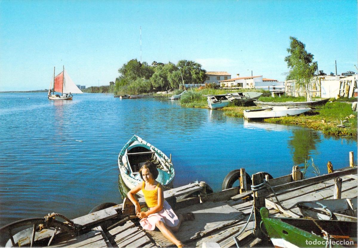 Postcards: Postal La Albufera de Valencia con embarcadero y barcas