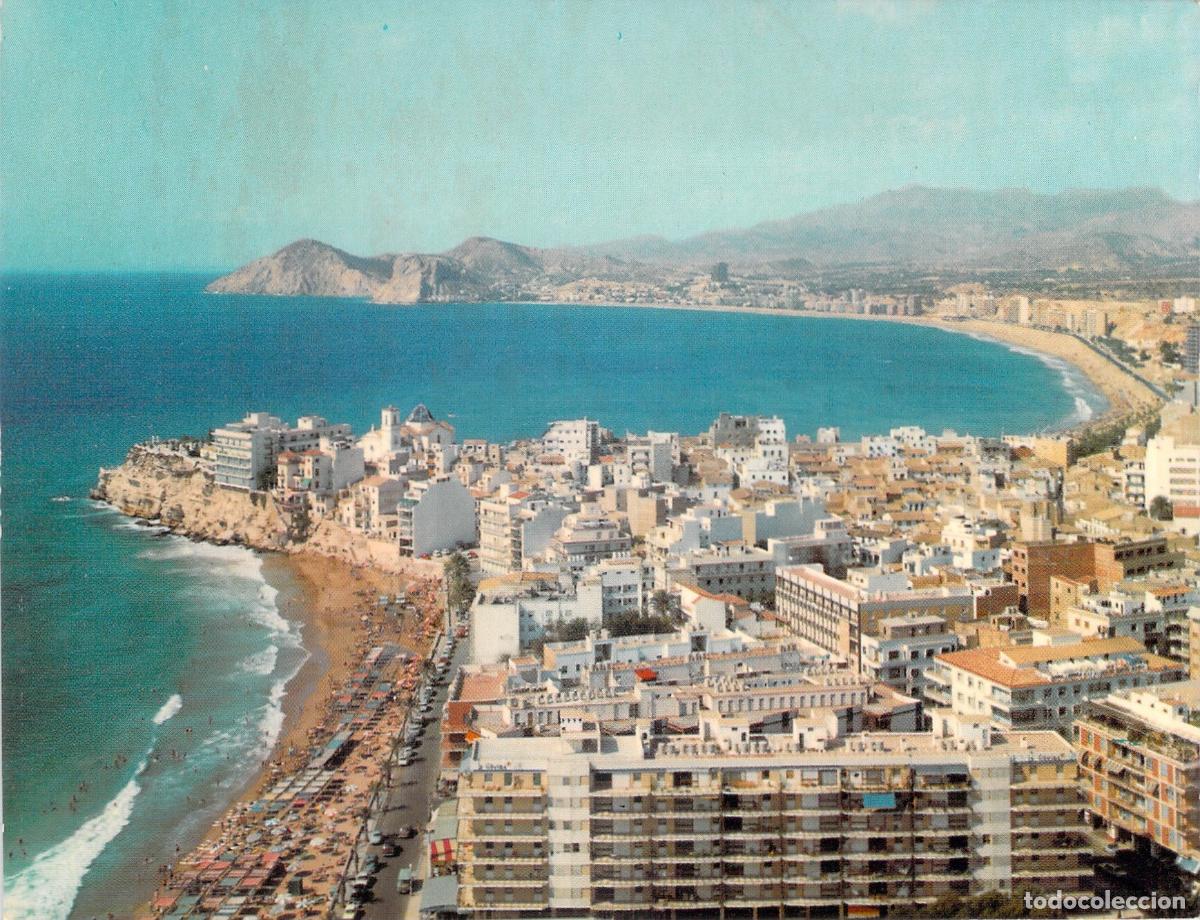Postales: Postal de Benidorm con Vista General de la Playa y el Casco