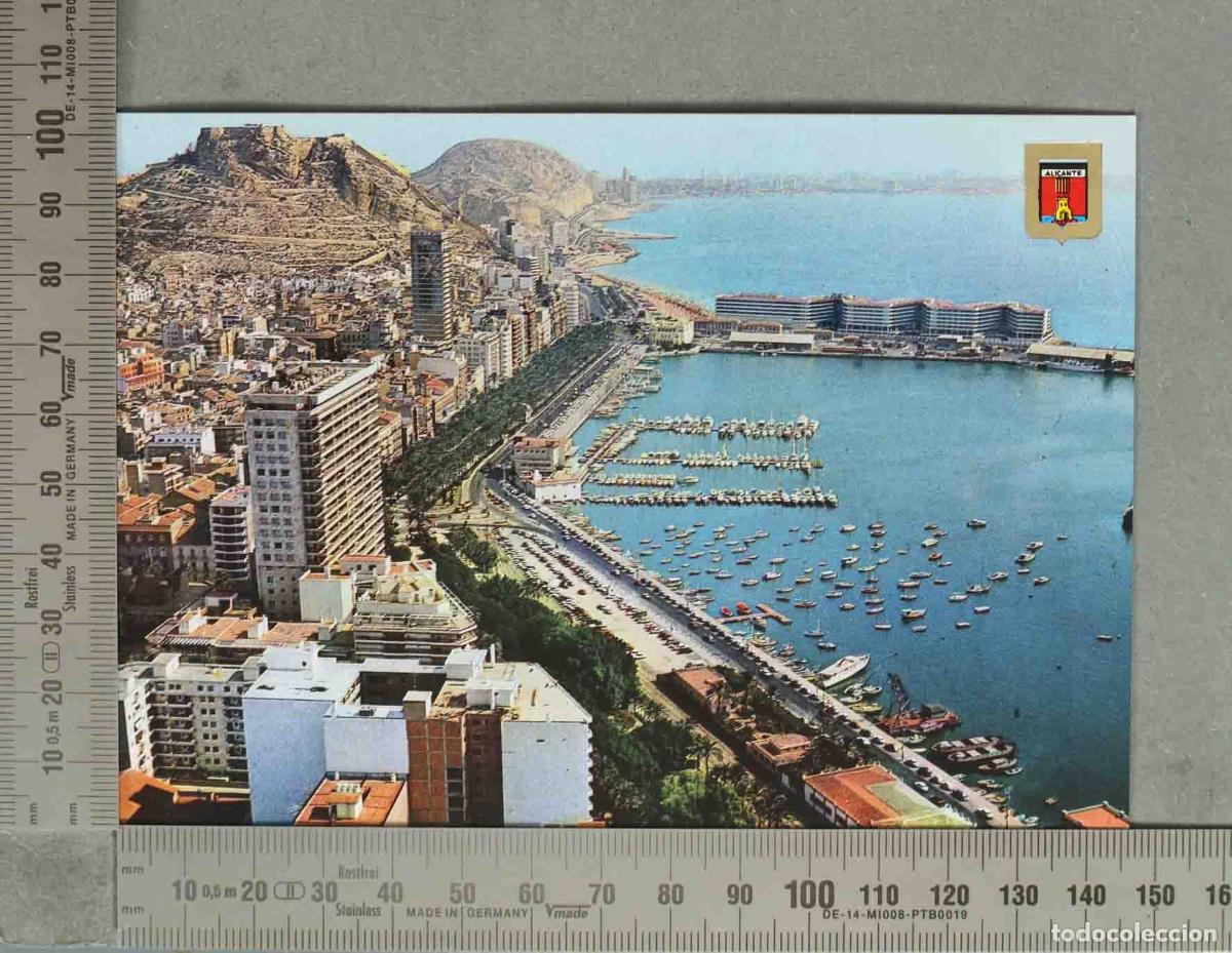 Postais: POSTAL. Alicante - Vista a&eacute;rea - Puerto y playa del Postiguet