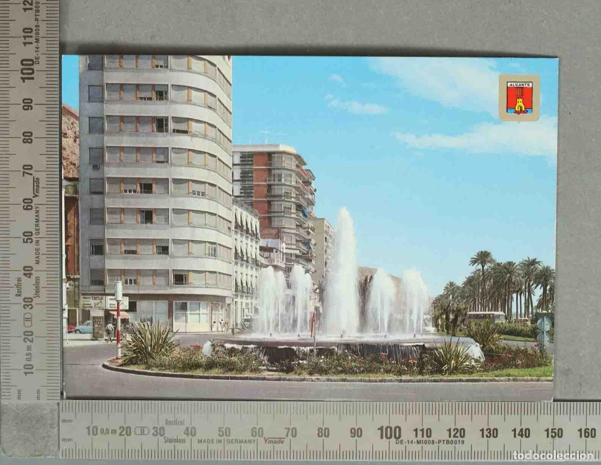 Postkarten: POSTAL. Alicante - Plaza Puerta del Mar y Edificio Galiana