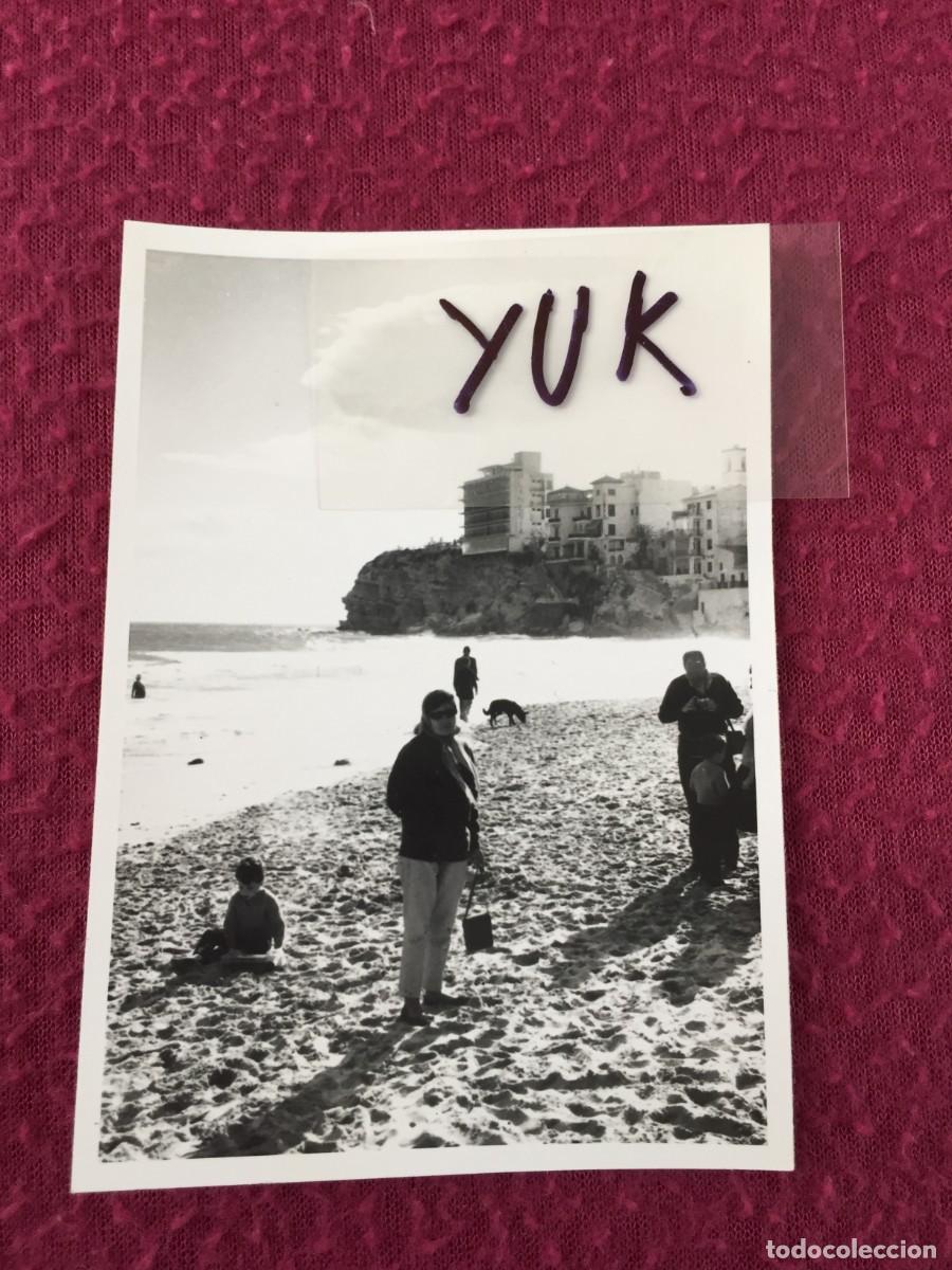 Postales: FOTOGRAFIA DE BENIDORM - PLAYA DE LEVANTE - ALICANTE - A&Ntilde;OS 70