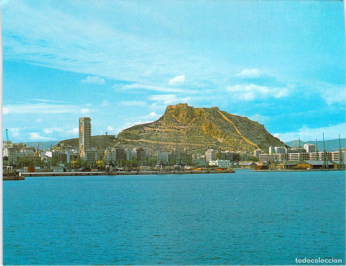 Postales: Postal de Alicante con Vista Parcial del Puerto y Castillo de Santa B&aacute;rbara