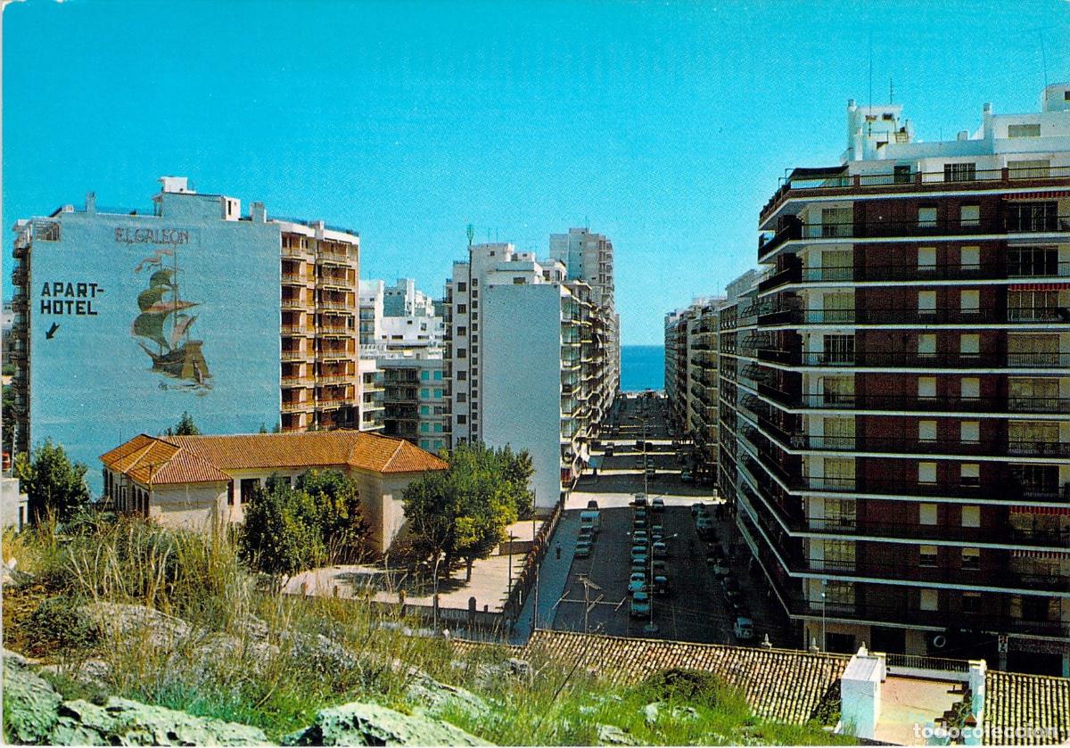 Postales: Postal de Cullera Calle del Caba&ntilde;al y Apart-Hotel El Gale&oacute;n