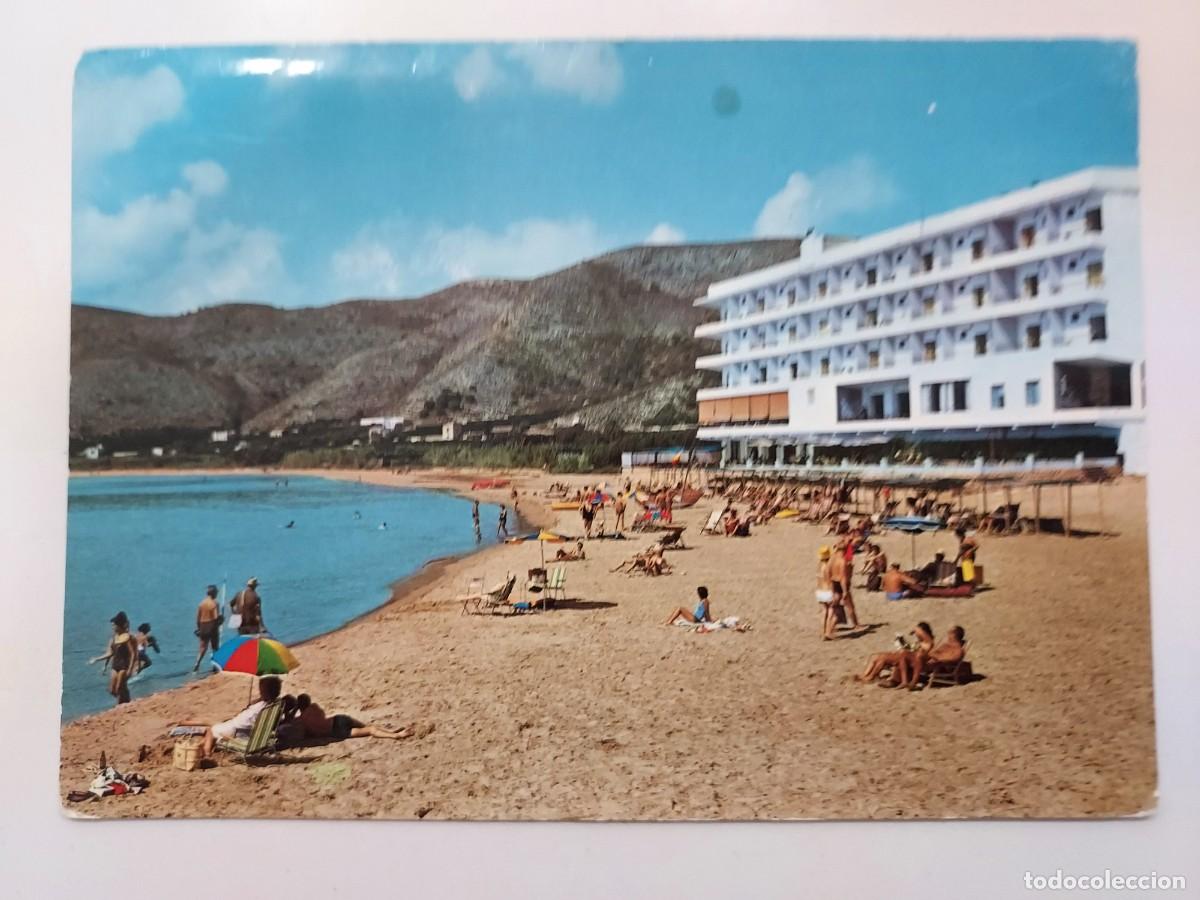 Postales: POSTAL CULLERA PLAYA Y HOTEL SICANIA. 1965. SIN CIRCULAR. VALENCIA