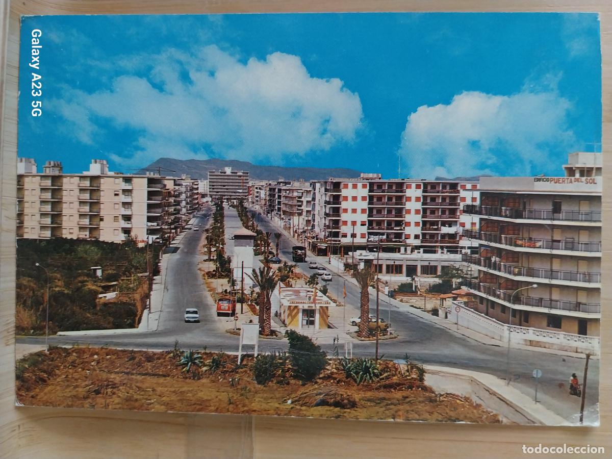 Postales: TABERNES DE VALLDIGNA AVENIDA PLAYA ED GARRABELLA ESCRITA 12 ANIMADA COCHES CLASICOS