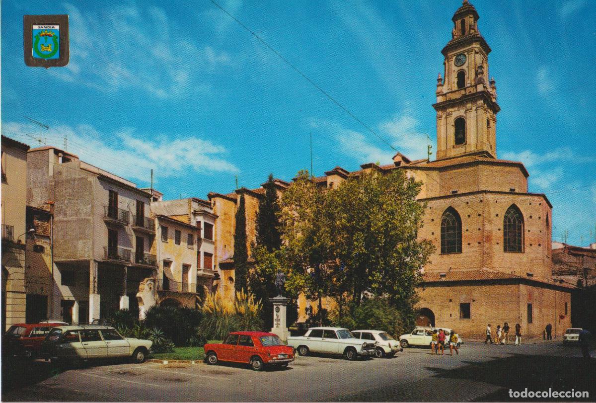 Postales: GANDIA (VALENCIA) PLAZA CAUDILLI Y COLEGIATA - ESCUDO DE ORO 138 - ESCRITA
