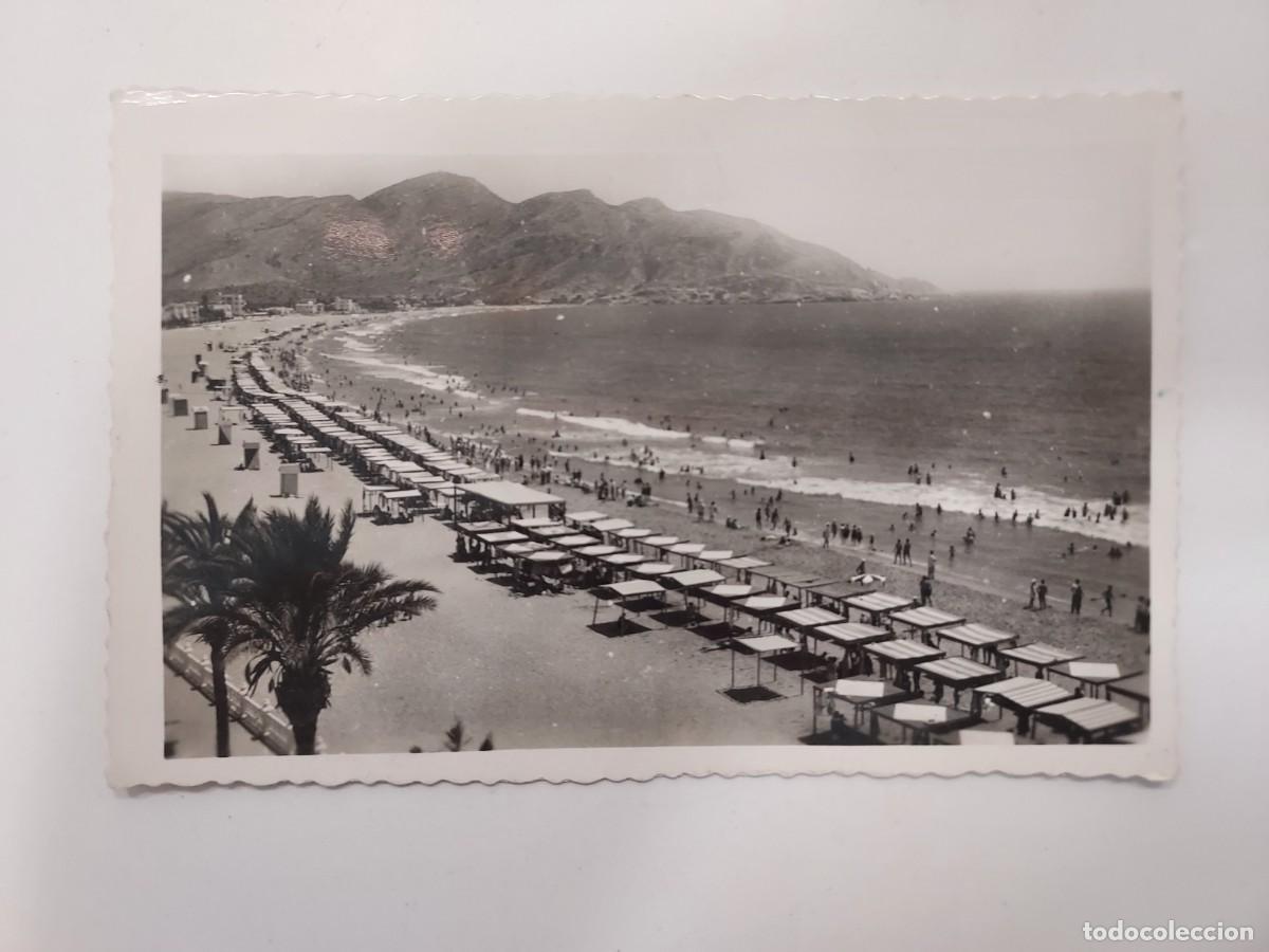 Postales: POSTAL BENIDORM PLAYA DE LEVANTE. CIRCULADA 1957. ALICANTE. ARRIBAS 326
