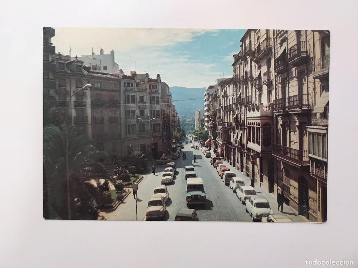 Postales: POSTAL ALCOY AVENIDA DEL GENERALISIMO. 1971. SIN CIRCULAR. ALICANTE. (LAND ROVER)
