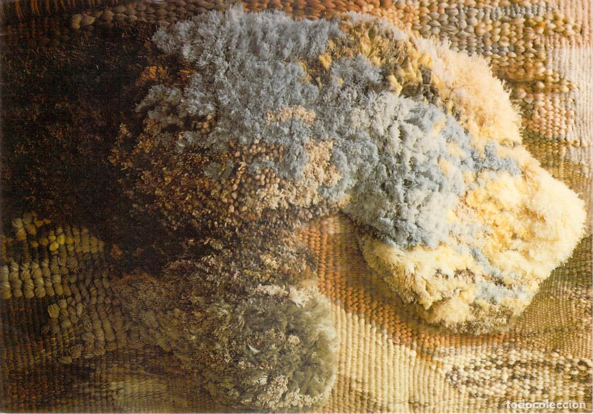 Postales: Postal de Exposici&oacute;n de Tapices de Asunci&oacute;n Ravent&oacute;s en Galer&iacute;a Punto