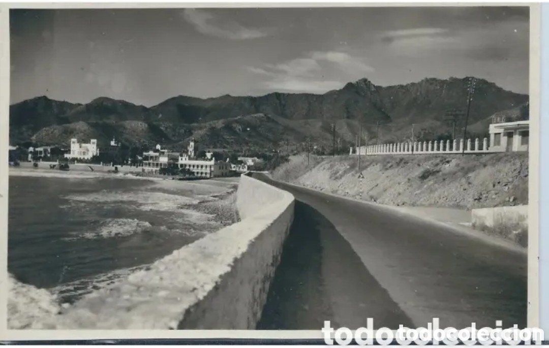Postales: BENICASIM (CASTELL&Oacute;N) - VISTA PARCIAL DE LAS VILLAS - EDICIONES COMAS ALDEA