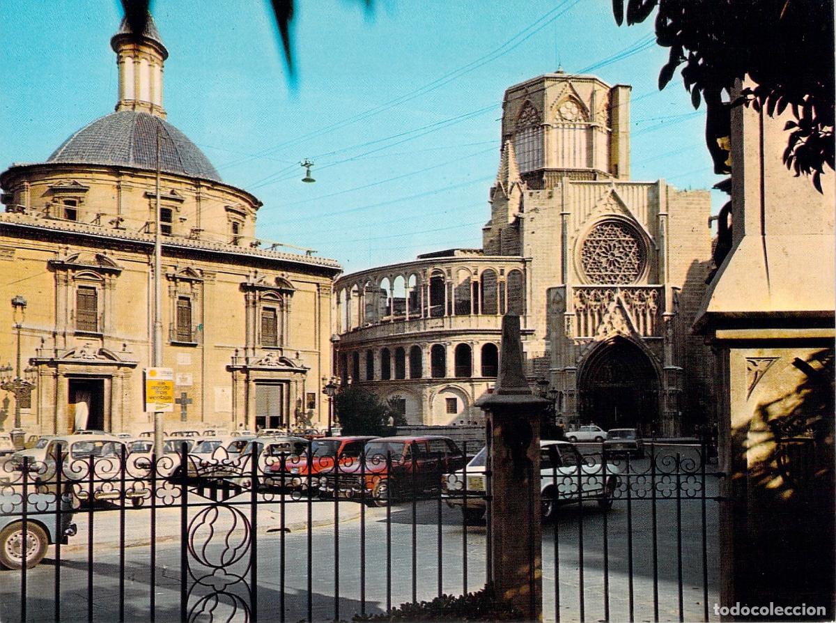Postales: Postal de la Plaza de la Virgen en Valencia