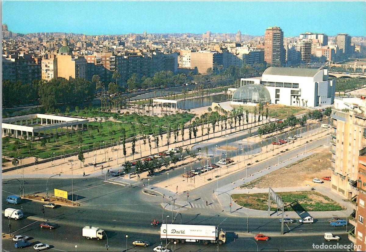 Postales: Valencia - Vista panor&aacute;mica - Palacio de la M&uacute;sica - Dur&aacute; Velasco 1436 - Cami&oacute;n Transportes David