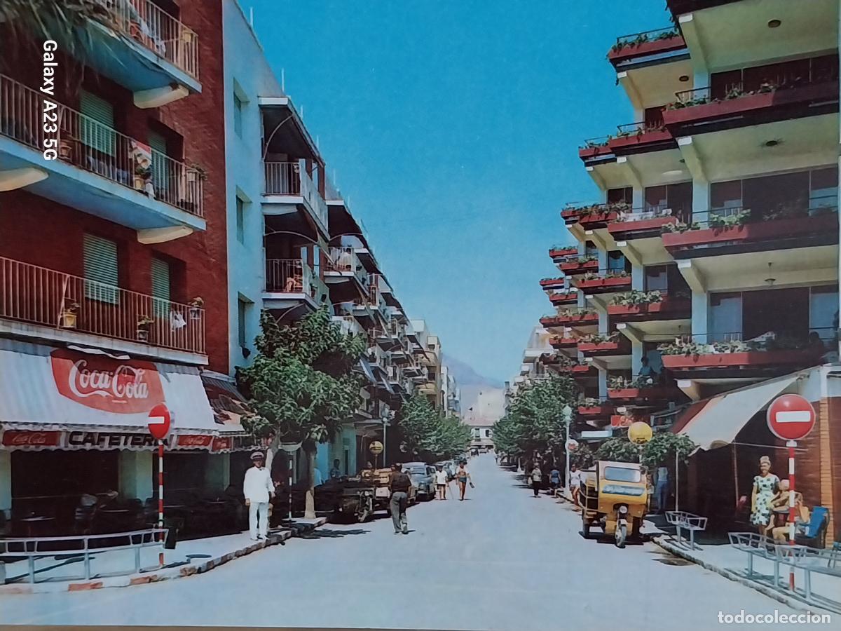 Postales: BENIDORM ED FOTO RUECK CALLE ANIMADA TOLDO COCA COLA CARROMATO